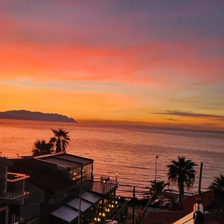 Lulubay & Hotell Kusadası