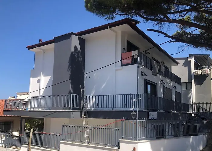 Lulubay Rooms&suites * Kusadası
