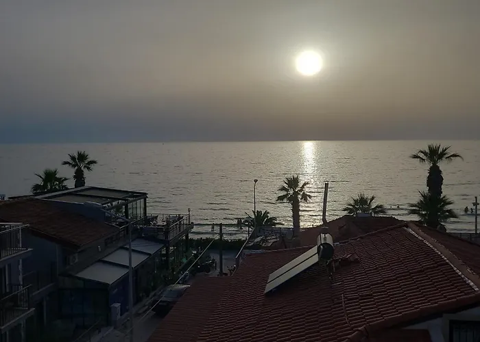 Hotel Lulubay & *