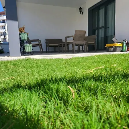 Lulubay & * 쿠사다시