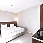 Lulubay & * Kuşadası