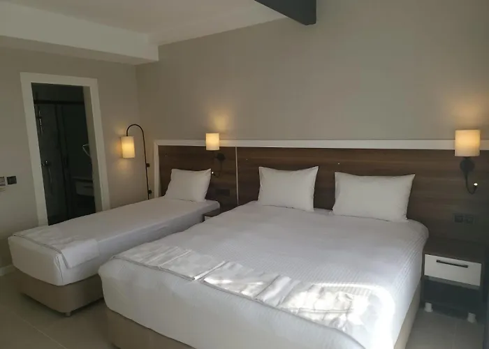 Hotel Lulubay & *
