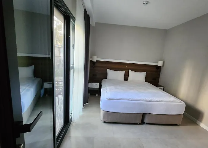 Lulubay & Hotel Kusadası